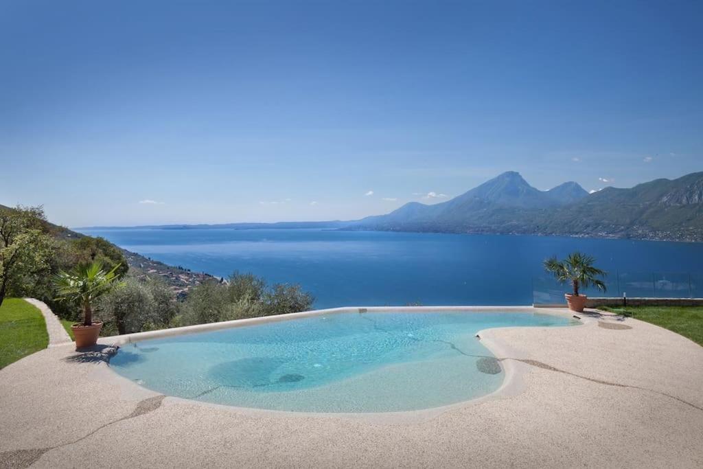 Villa Divina - Apt Divina Con Piscina E Vista Lago 카스텔레토디브렌조네 외부 사진